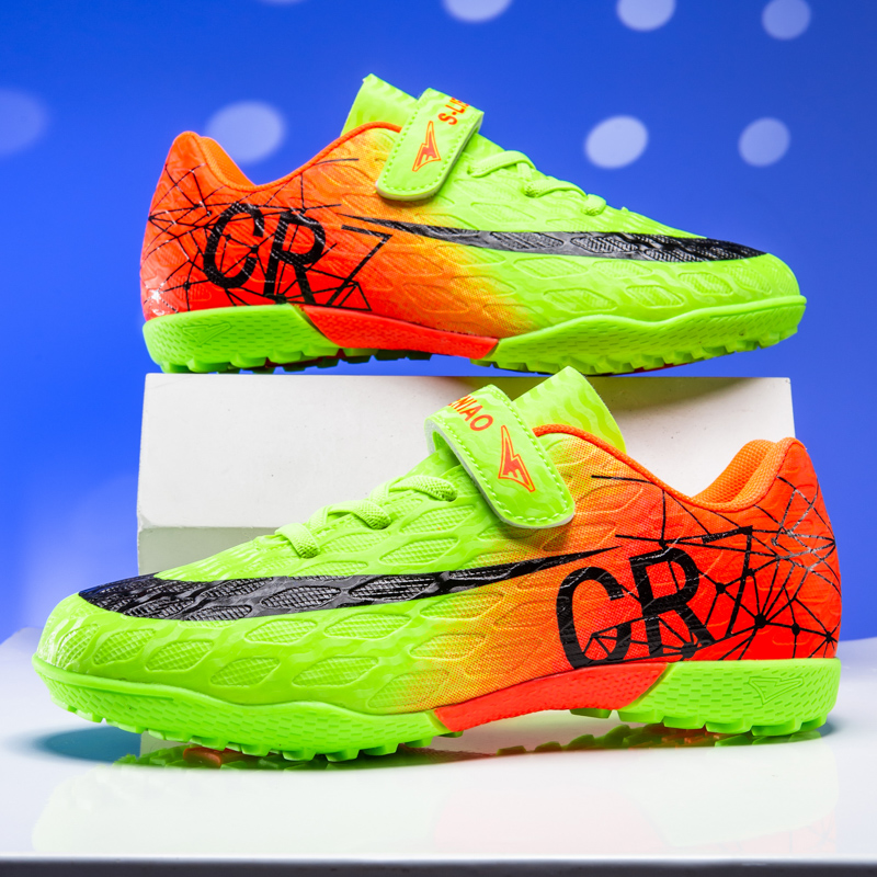 Sports Equipment For Boys - Scarpe da calcio sportive per bambini