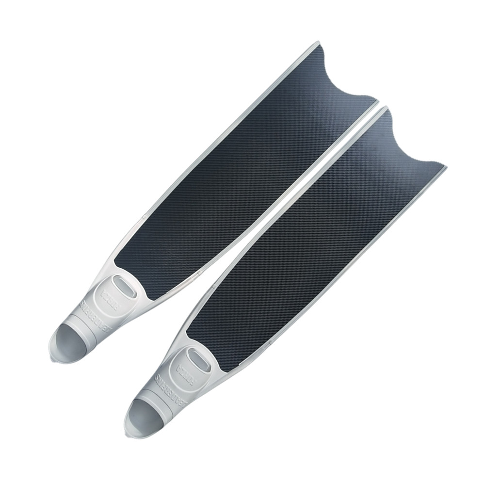 Un set di pinne da immersione  - Swim Fin Short Blade recensione e prezzo